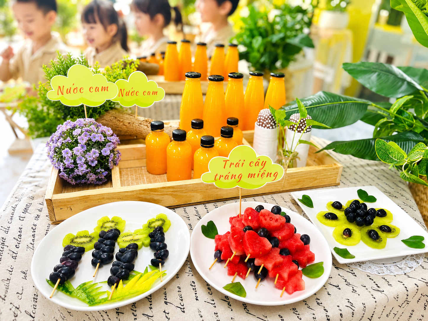 Trẻ làm quen với nhiều hương vị và thói quen ăn uống tích cực
